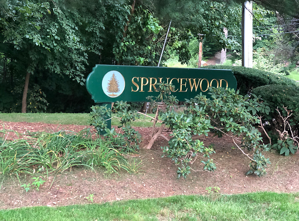 Sprucewood Apartments - Rocky Hill, CT