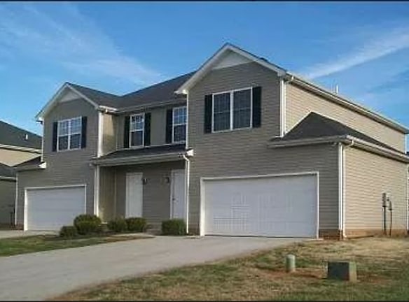2610 Oriole St - Bowling Green, KY