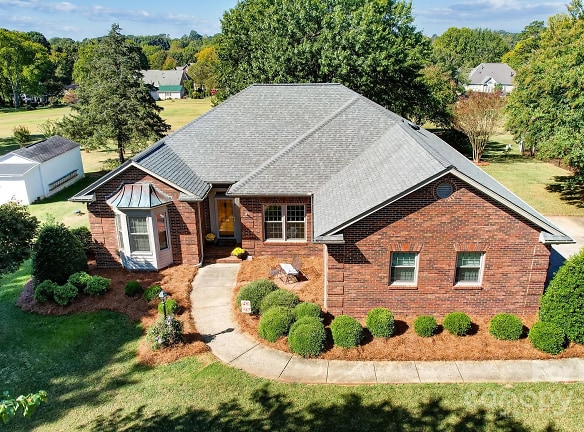 246 Canvasback Rd - Mooresville, NC