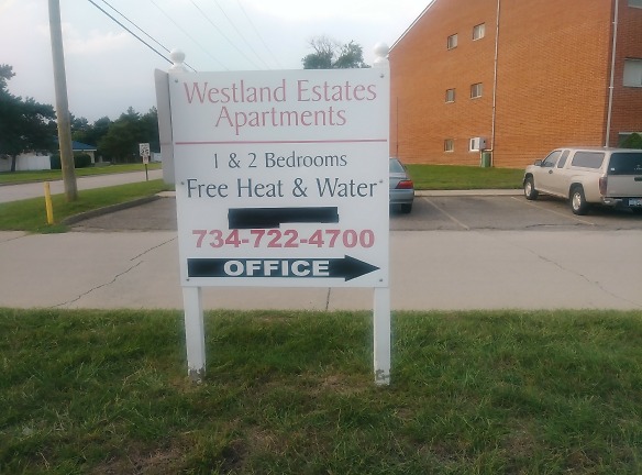 Westland Estates Apartments - Westland, MI