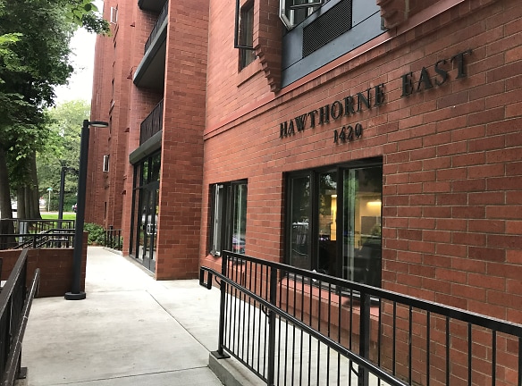 Hawthorne East Apartments - Portland, OR