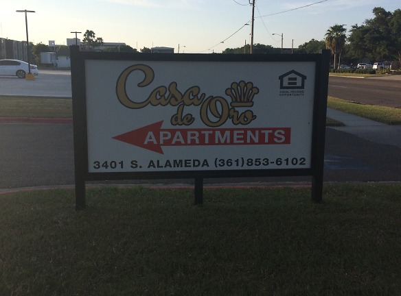 Casa De Oro Apartments - Corpus Christi, TX