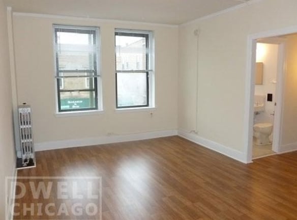 2779 N Milwaukee Ave unit 338 - Chicago, IL