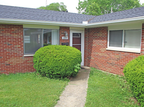 805 E Trotwood Blvd - Trotwood, OH