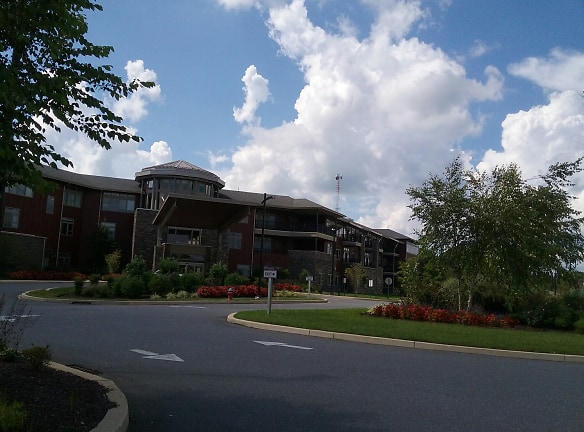 THE SUMMIT Apartments - Hockessin, DE