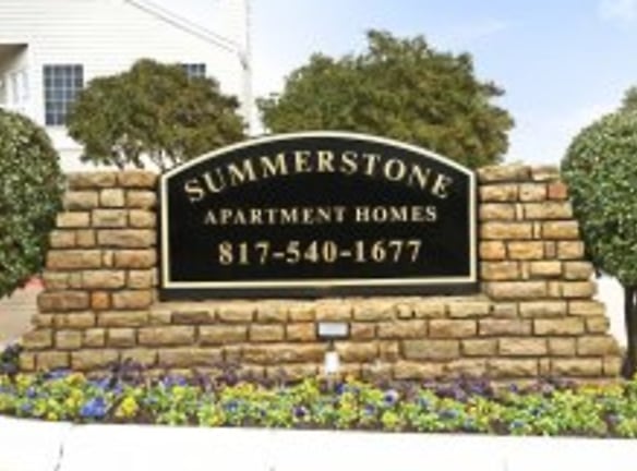 Summerstone Apartment Homes - Bedford, TX
