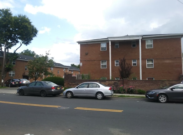 Irvington Arms Apartments - Irvington, NJ
