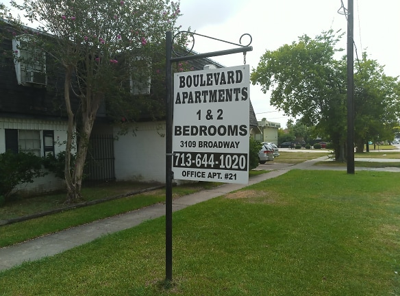 Boulevard (Tx) Apartments - Houston, TX