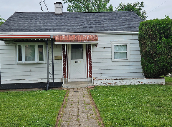 2085 Bellefontaine Ave - Dayton, OH