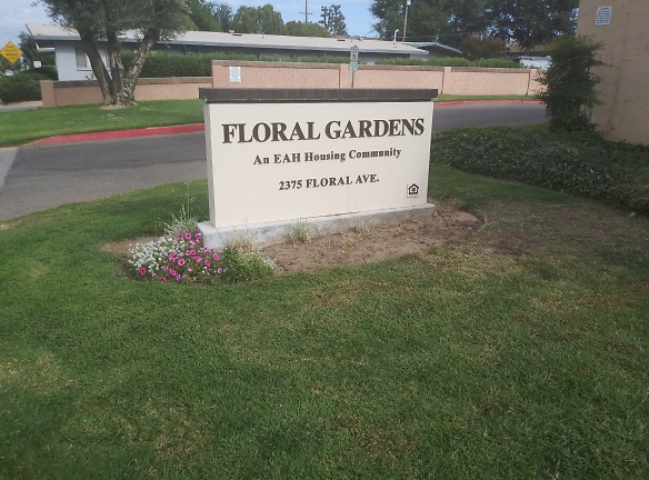 Floral Garden Apartments - Selma, CA