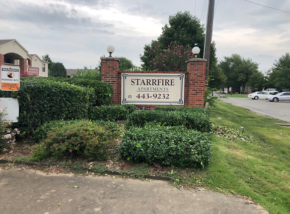 Starrfire Apartments - Fayetteville, AR