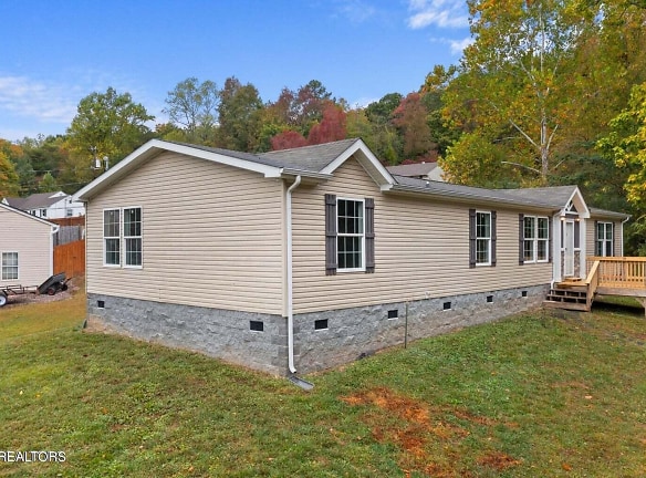 4307 Valley View Dr NE - Knoxville, TN