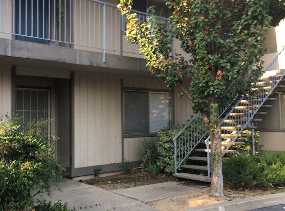 Parkside Villa Apartments - Sacramento, CA