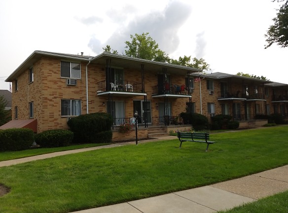 Eastway Manor Apartments - Webster, NY