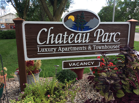 Chateau Parc Luxury Apartments And Townhouses - Fond Du Lac, WI