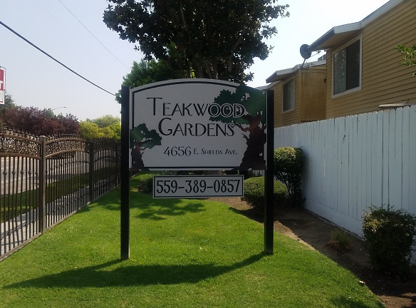 Teakwood Garden Apartments - Fresno, CA