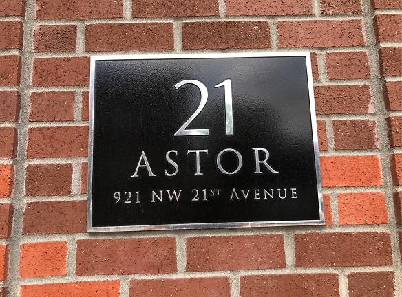 21 Astor Apartments - Portland, OR
