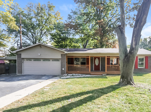 4825 Manker St - Indianapolis, IN