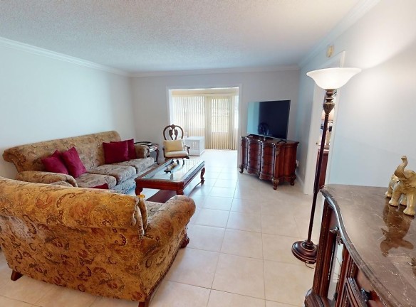 1845 S Highland Ave #5-7 - Clearwater, FL