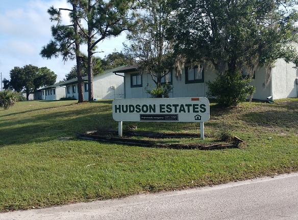 Hudson Estates Apartments - Hudson, FL