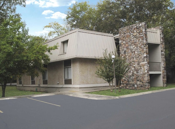 Indiandale Apartments - Hot Springs National Park, AR