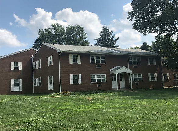 Valley Green Apartments - Willow Grove, PA
