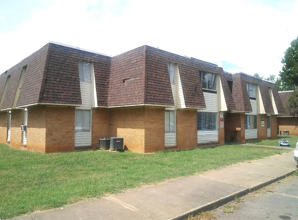 Parkside Villas Apartments - Shelby, NC