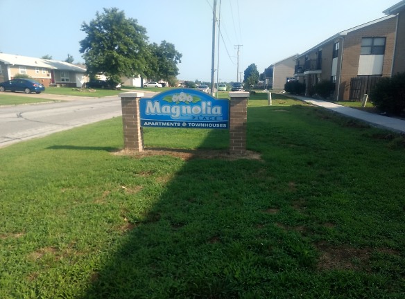 Magnolia Place Apartments And Townhouses - Joplin, MO