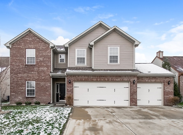 7529 Pipestone Dr - Indianapolis, IN