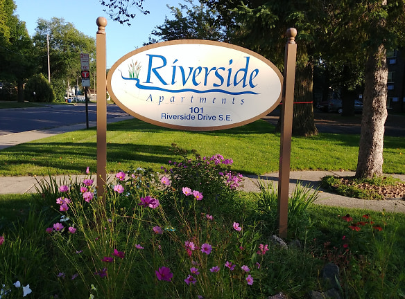 Riverside Apartments - Saint Cloud, MN