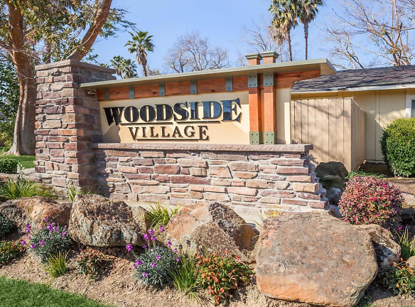 The Woodside Apartments - Fresno, CA