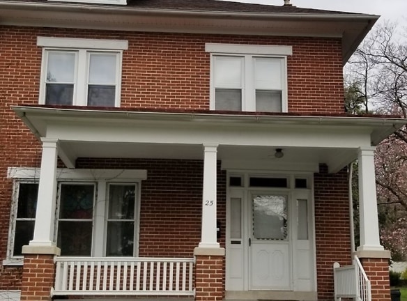 25 W Cottage Ave - Millersville, PA