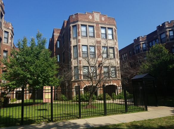 7135 S Bennett Ave Apartments - Chicago, IL