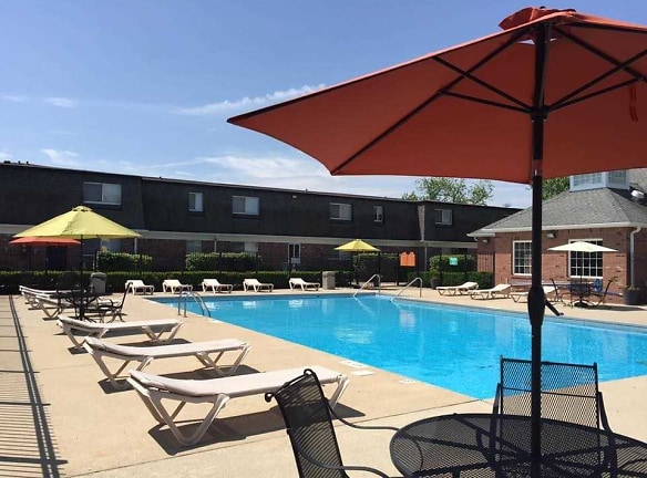 Serenity Park Apartments - Indianapolis, IN