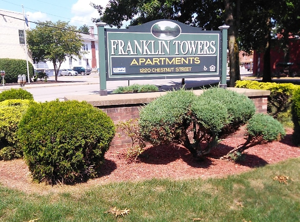 Franklin Towers Apartments - Franklin, PA