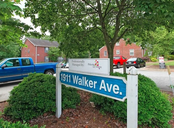 Walker Avenue Student Apartments - Greensboro, NC