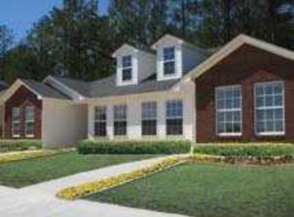 Legacy Mills Townhomes/Duplexes Apartments - Milledgeville, GA