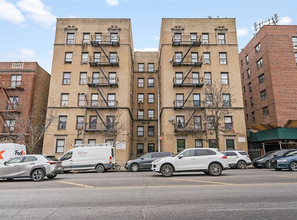 147-15 Northern Blvd unit 2N - Queens, NY