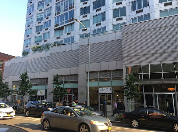 Dklb Bkln Apartments