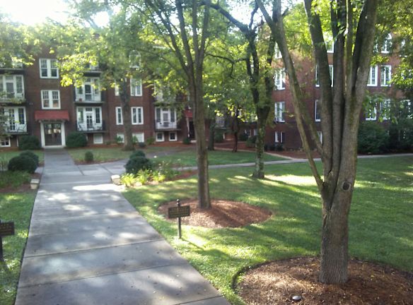 Sterling Court Apartments 2101 Belmont Blvd Nashville TN