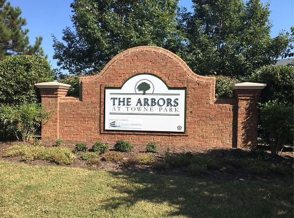The Arbors At Towne Park Apartments - Williamsburg, VA