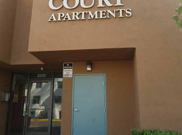 Garden Court Apartments 300 E Santa Ana Blvd Santa Ana CA