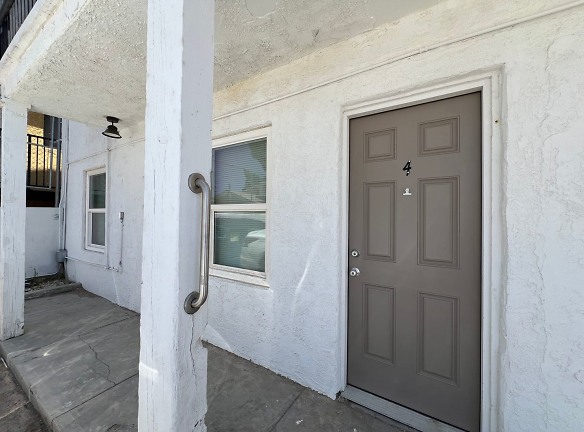 301 N 1st Ave unit 4 - Barstow, CA