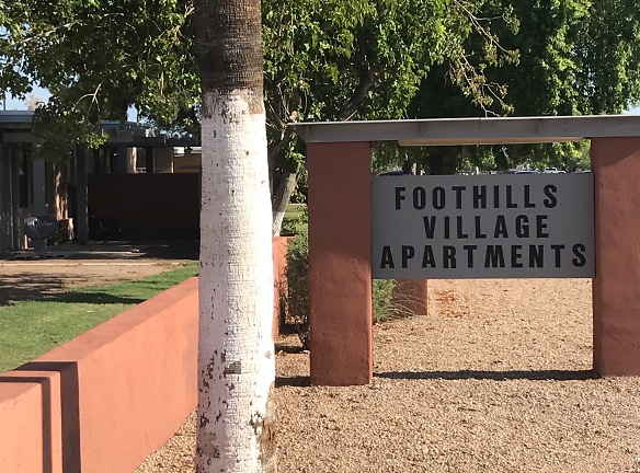 Foothills Village Apartments - Phoenix, AZ