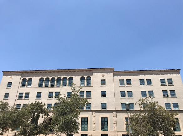 Centennial Place Apartments - Pasadena, CA