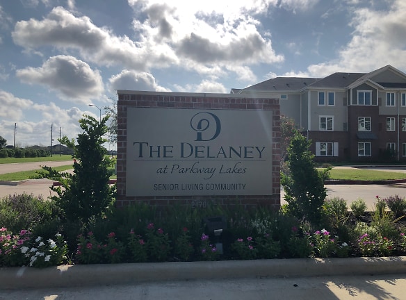 The Delaney At Parkway Lakes Apartments - Katy, TX