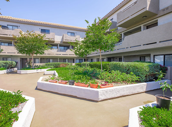 Glenoaks Terrace Apartments - Anaheim, CA