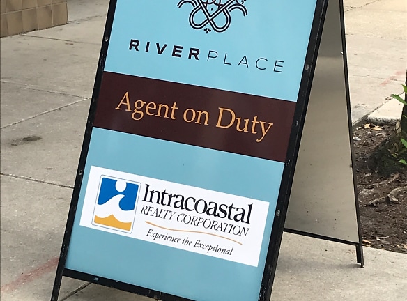 River Place Apartments - Wilmington, NC
