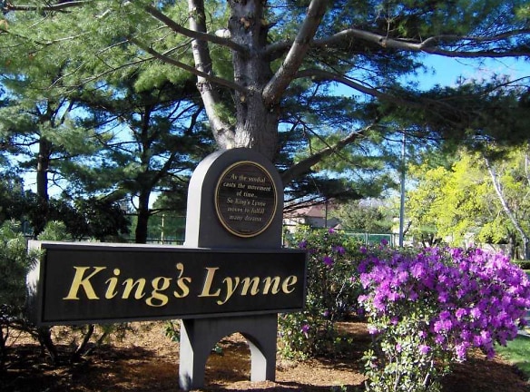King's Lynne Apartments - Lynn, MA