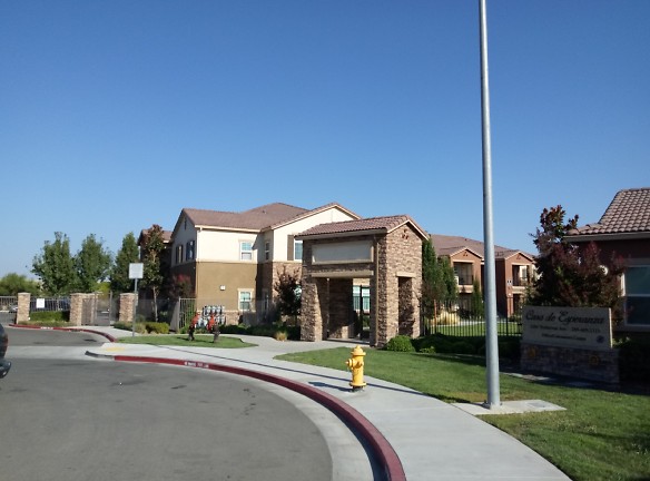 Casa De Esperanza Apartments - Stockton, CA